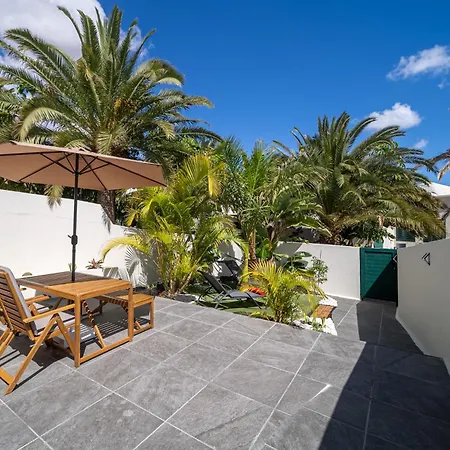 Marias - Playa Roca * Costa Teguise