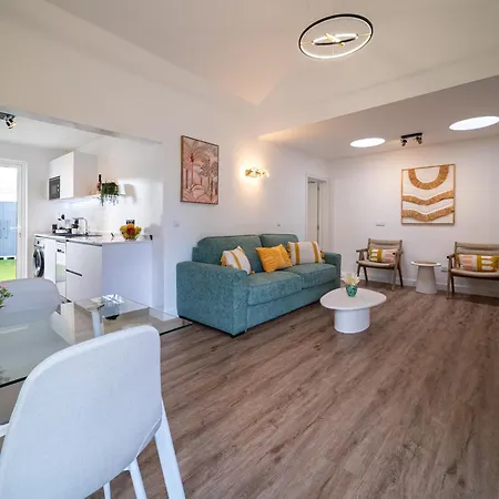 Marias - Playa Roca * Costa Teguise